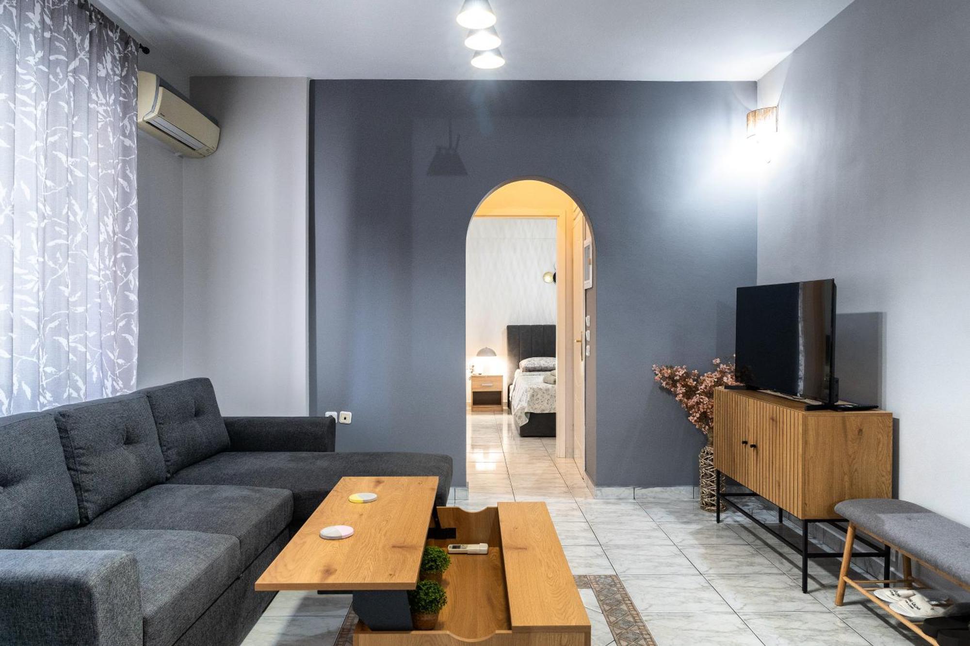 Ninas Central Apartment Kavala Exterior photo