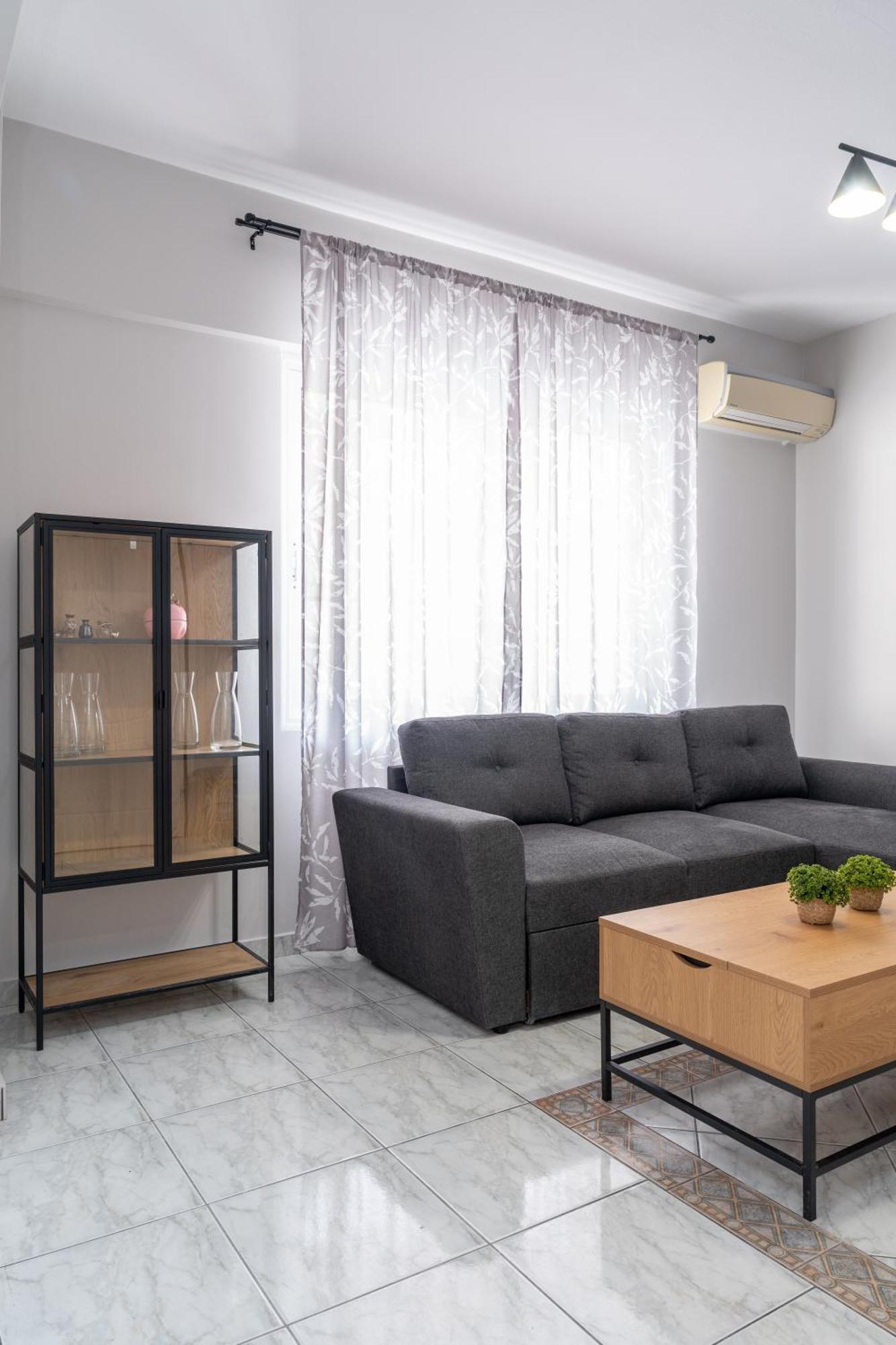 Ninas Central Apartment Kavala Exterior photo